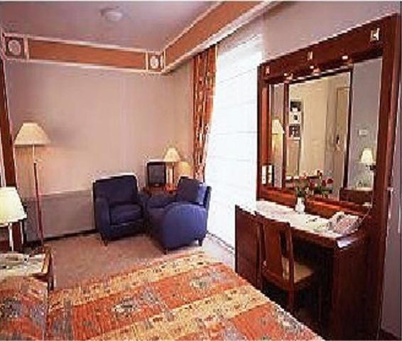 Hotel Olympia Palace Ancient Olympia Стая снимка
